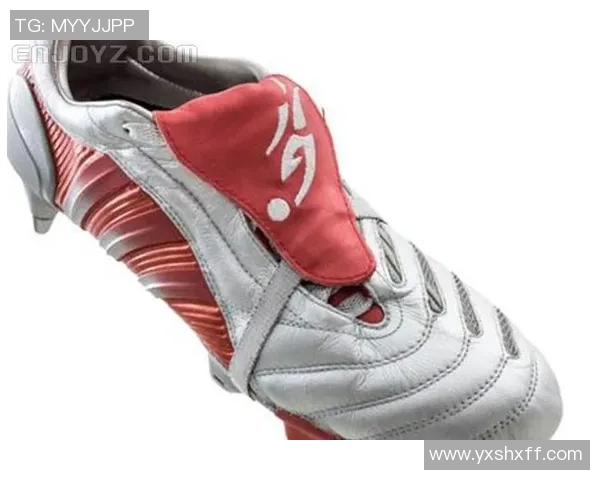 喜欢高帮足球的球星有哪些 他们为何青睐这种独特的足球鞋款