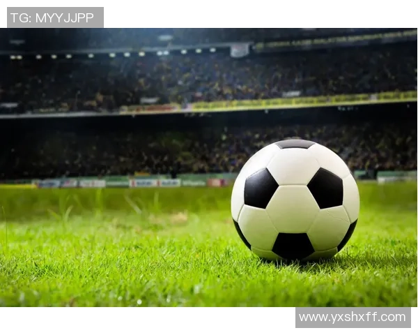 球星卡足球横版设计创意与潮流趋势探析